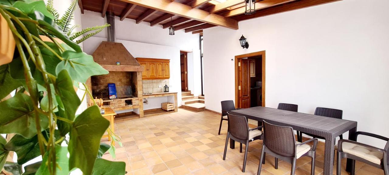 Vv La Casita De Nina "By Henrypole Home" Mazo Exterior photo